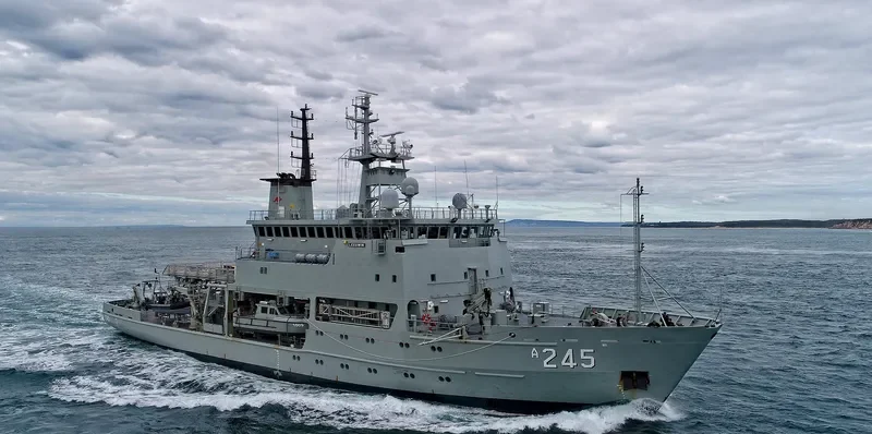 HMAS LEEUWIN General Cargo IMO 9151773 photo 3