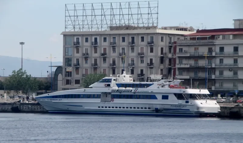 TINDARI JET General Cargo IMO 9152040 photo 2