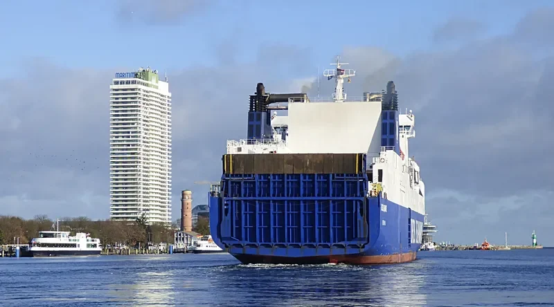 SUECIA SEAWAYS Ro-Ro IMO 9153020 photo 4