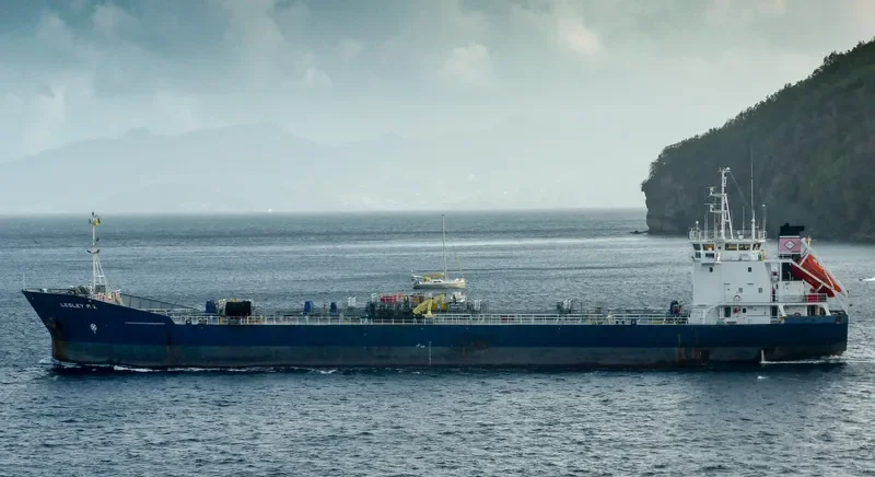 LESLEY CT Tanker IMO 9153422 photo 2