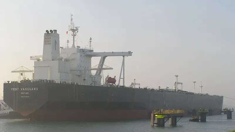 CS BRILLIANCE Tanker IMO 9153513 photo 8