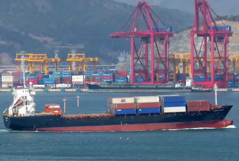 MERATUS KUPANG Container Ship IMO 9155511 photo 5