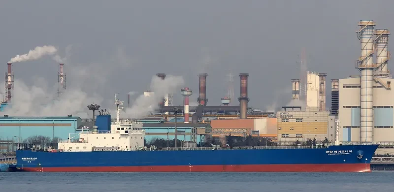 KWANGYANG PIONEER Ro-Ro IMO 9155822 photo 2