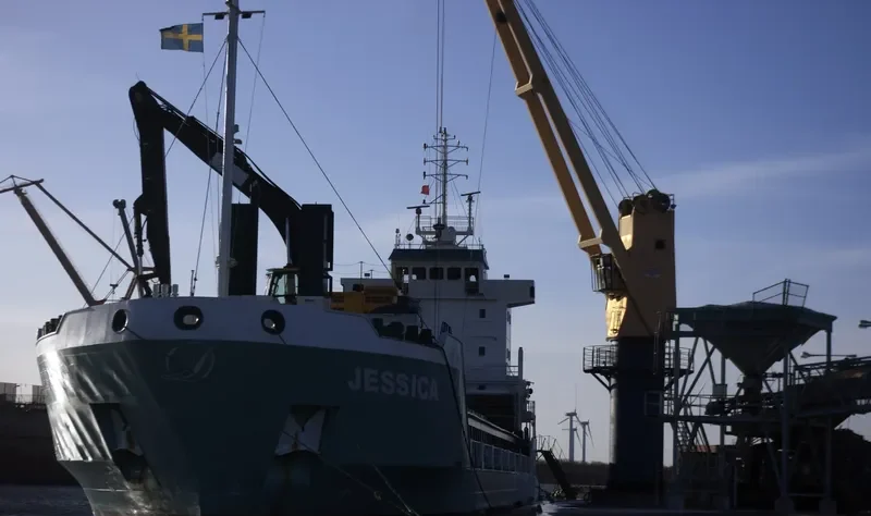 BERKBORG Container Ship IMO 9155872 photo 9