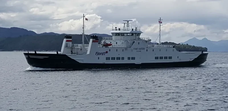 IVAR AASEN Ro-Ro IMO 9156943 photo 5