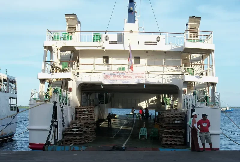 DLC RORO II Ro-Ro IMO 9157595