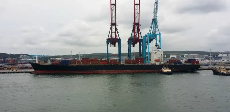 ITEA Container Ship IMO 9157698 photo 7