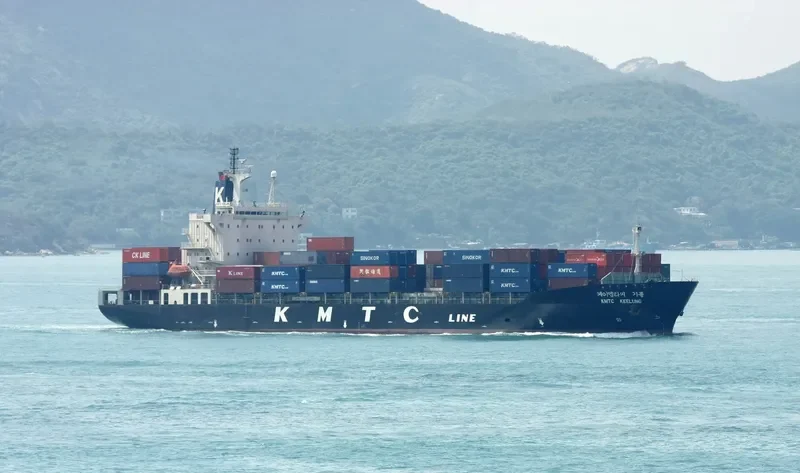 KMTC KEELUNG Container Ship IMO 9157741 photo 8