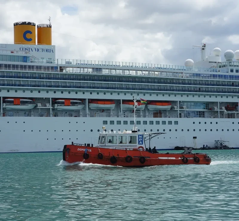 DOMBEYA Tug Boat IMO 9157882 photo 6