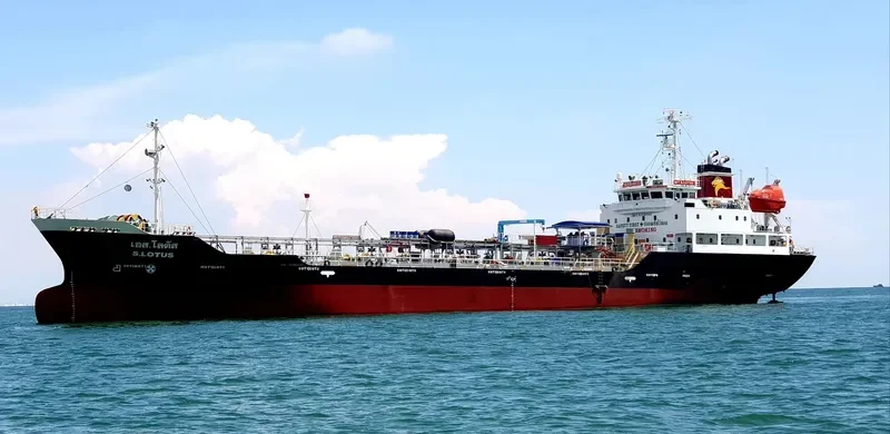 S.LOTUS Tanker IMO 9158769 photo 5