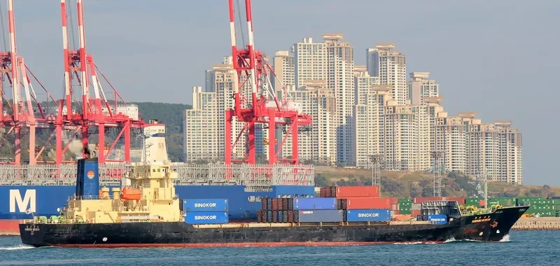 HANSUNG INCHEON Container Ship IMO 9159335 photo 4