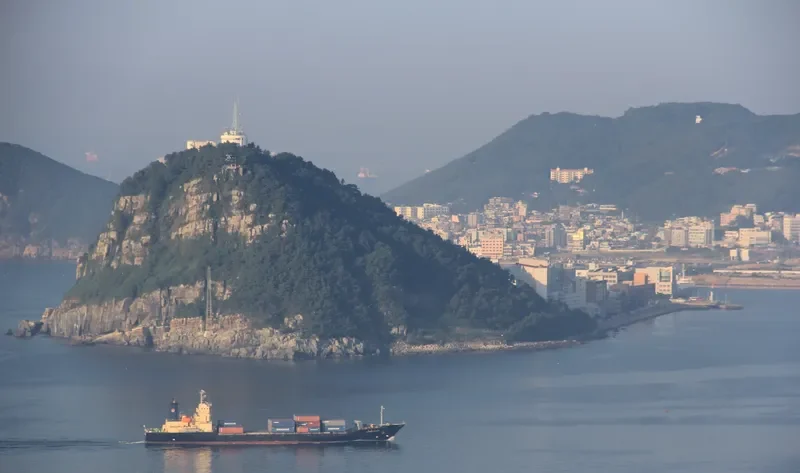 HANSUNG INCHEON Container Ship IMO 9159335 photo 7