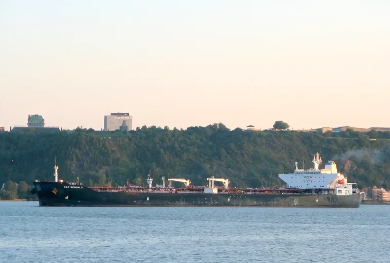CAP ROMUALD Tanker IMO 9160229 photo 6