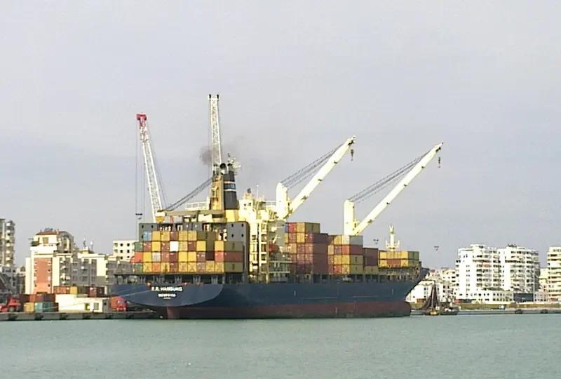 SUN 1 Container Ship IMO 9160425 photo 6