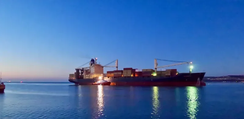 SUN 1 Container Ship IMO 9160425 photo 9
