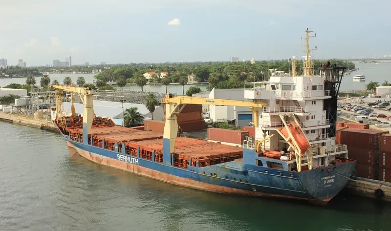 HC JADE Container Ship IMO 9160504 photo 10
