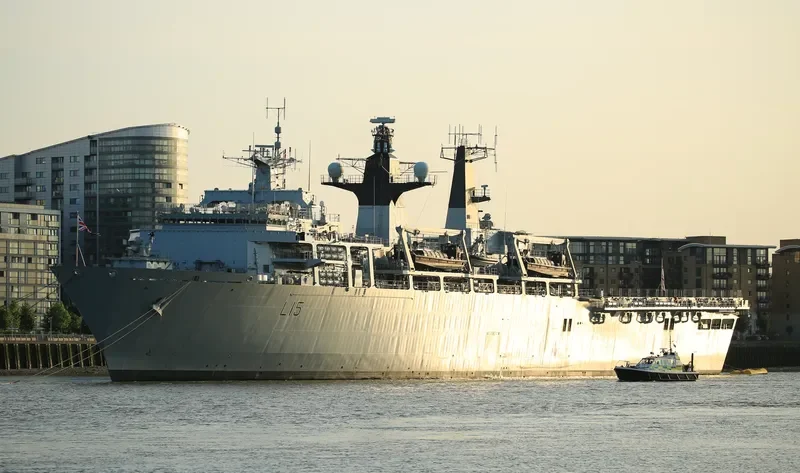 HMS BULWARK General Cargo IMO 9160607 photo 6