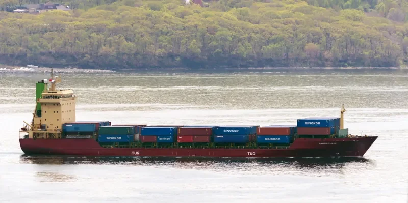SINOKOR TIANJIN Container Ship IMO 9160891 photo 8