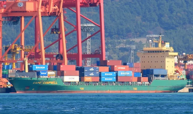SINOKOR TIANJIN Container Ship IMO 9160891 photo 10