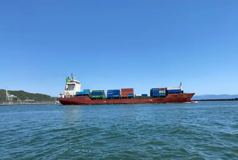 SINOKOR QINGDAO Container Ship IMO 9160906 photo 8