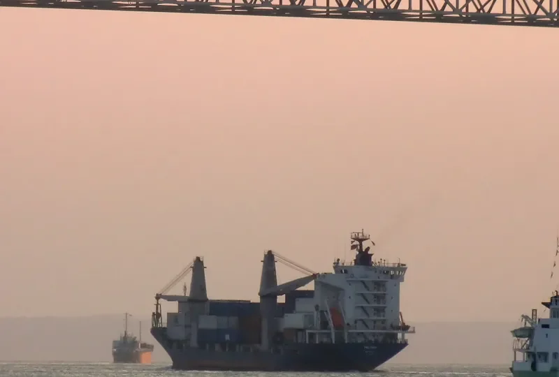 XIANG REN Container Ship IMO 9161821 photo 8