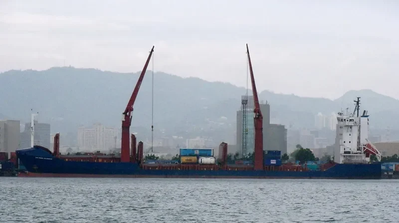 SAN PEDRO CALUNGSOD Container Ship IMO 9162095 photo 3
