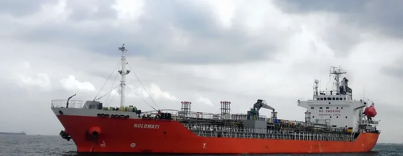 PARAMITA Tanker IMO 9162112 photo 3