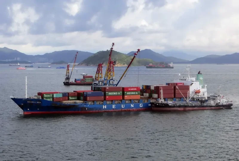 PADIAN 3 Container Ship IMO 9162435 photo 3
