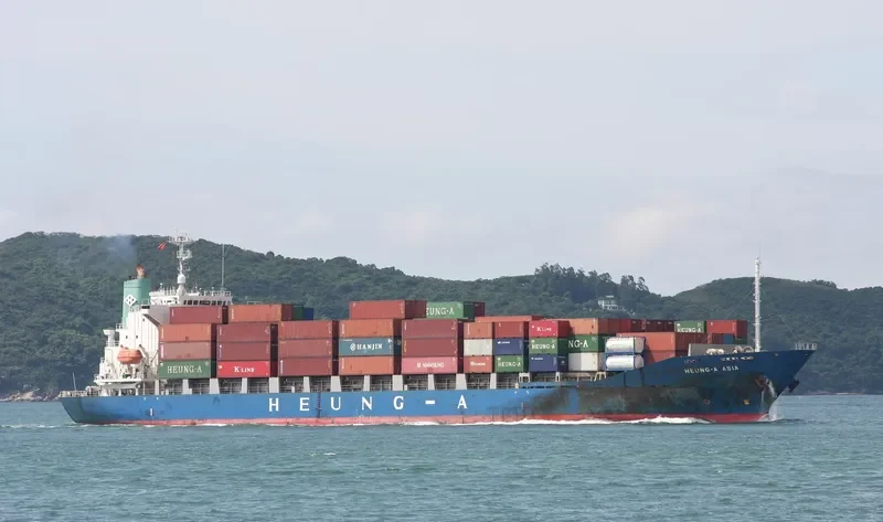 PADIAN 3 Container Ship IMO 9162435 photo 9