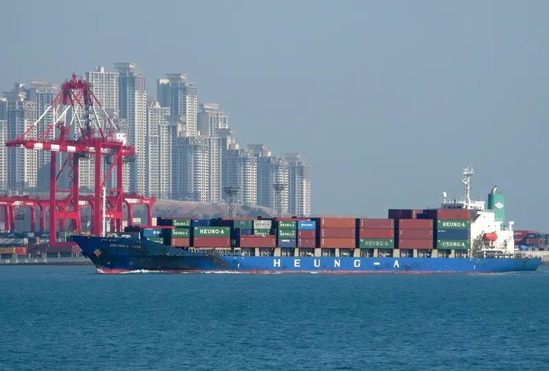 PADIAN 3 Container Ship IMO 9162435 photo 10