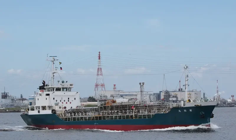 DIMAS PUTRA 3 Tanker IMO 9163104