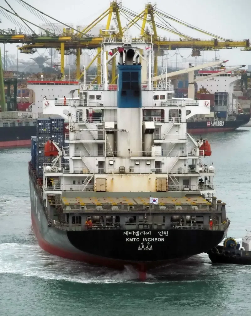 EASLINE DALIAN Container Ship IMO 9167473 photo 10
