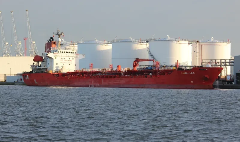 ANGEL 18 Tanker IMO 9167710 photo 8