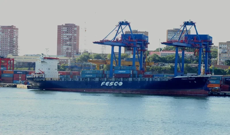 FESCO TRADER Container Ship IMO 9168233 photo 10