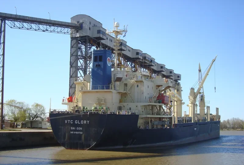 VTC GLORY Bulk Carrier IMO 9168752 photo 2