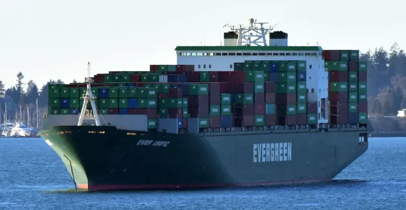 EVER UNIFIC Container Ship IMO 9168843 photo 5