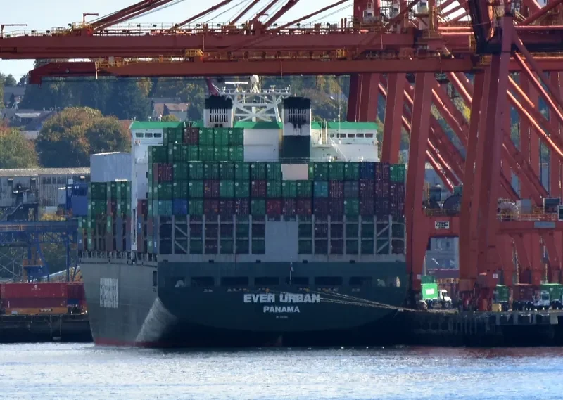 EVER URBAN Container Ship IMO 9169160 photo 3