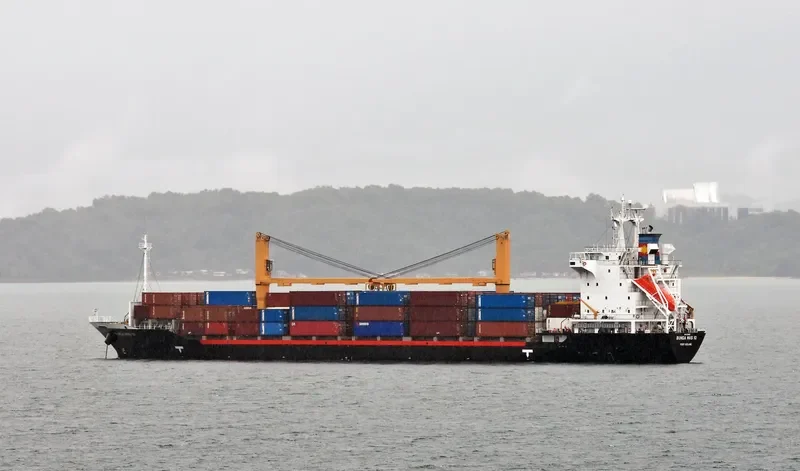 TANTO TANGGUH Container Ship IMO 9169665 photo 4