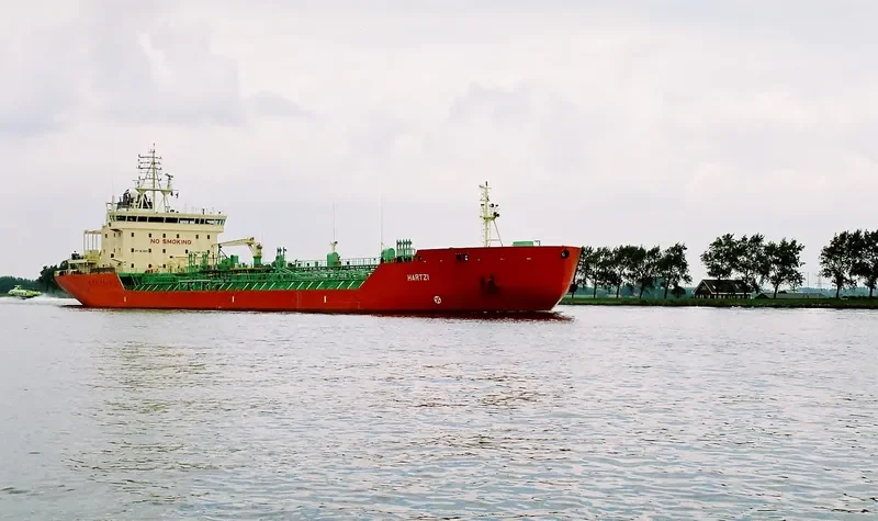 P K A Tanker IMO 9169770 photo 2