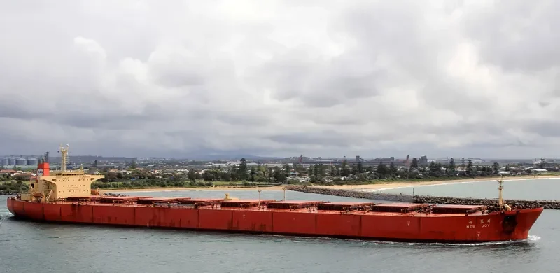 LILA BUSAN Bulk Carrier IMO 9170444 photo 2