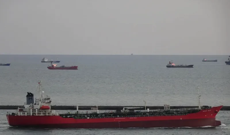 HANSA Tanker IMO 9170949 photo 2