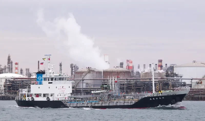 SUZUKA MARU NO.3 Tanker IMO 9172404 photo 4