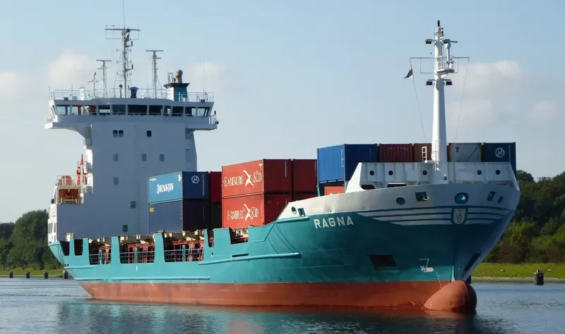 RAGNA Container Ship IMO 9173329 photo 8