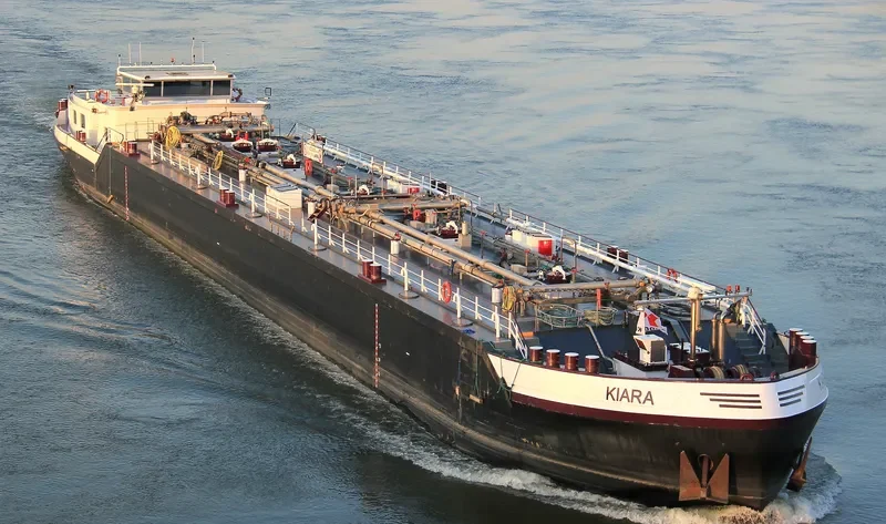 RUBIKON 4 Tanker IMO 9174153 photo 5