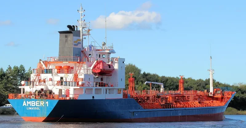 ZALIV STRELOK Tanker IMO 9174713 photo 8