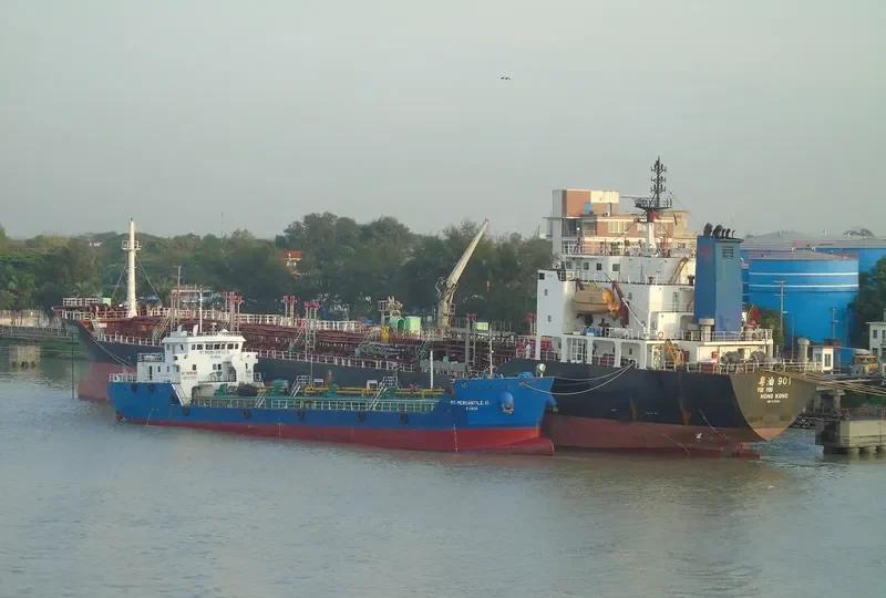 YUE YOU 901 Tanker IMO 9175092 photo 3