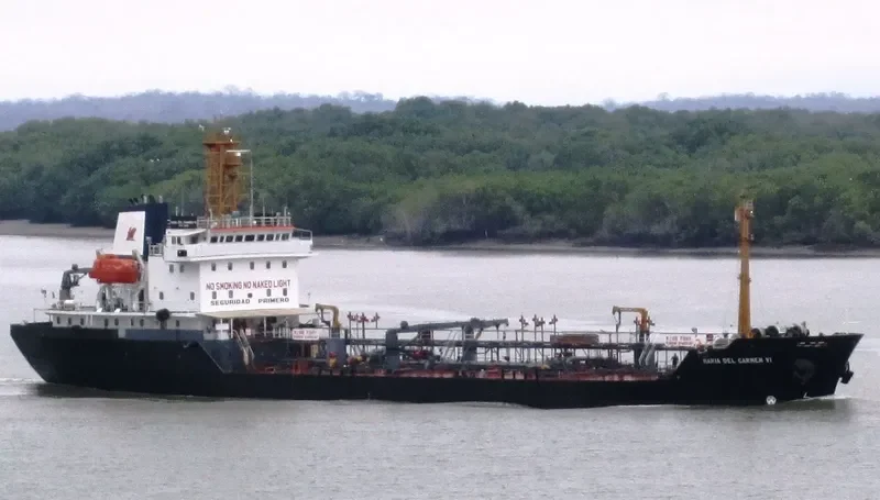 MARIA DEL CARMEN VI Tanker IMO 9175482 photo 2