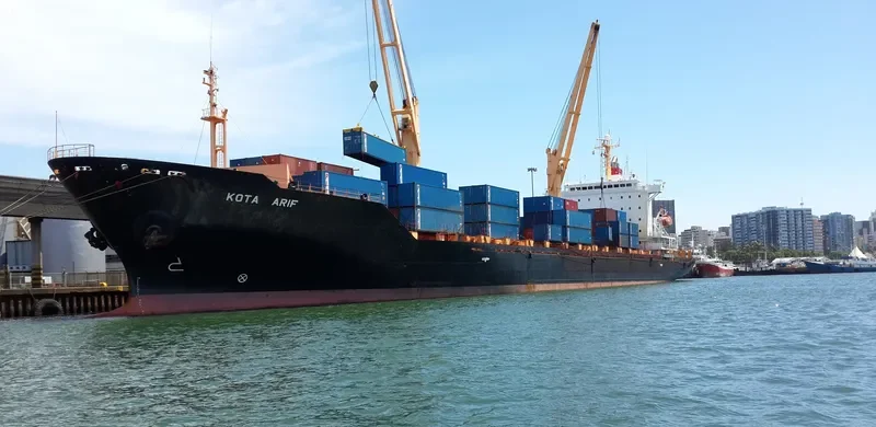 KOTA ARIF Container Ship IMO 9175614 photo 4