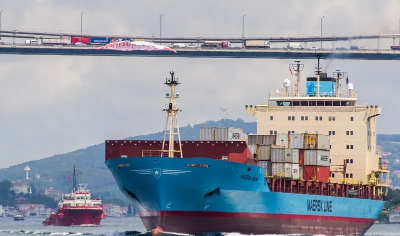 MAERSK ARUN Container Ship IMO 9175779 photo 8