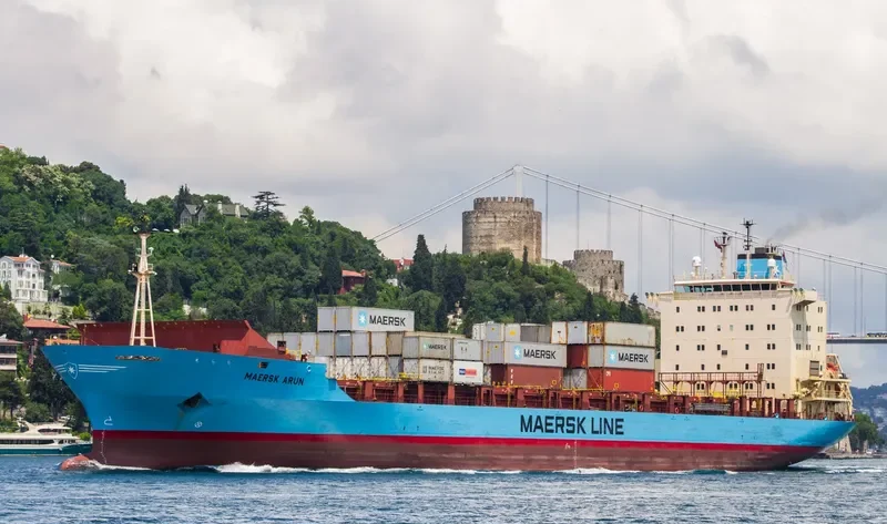 MAERSK ARUN Container Ship IMO 9175779 photo 9